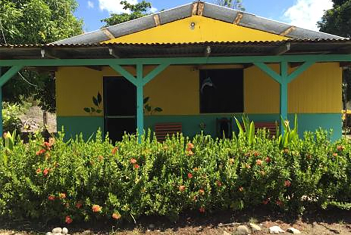 cute-yellow-house-playa-zancudo