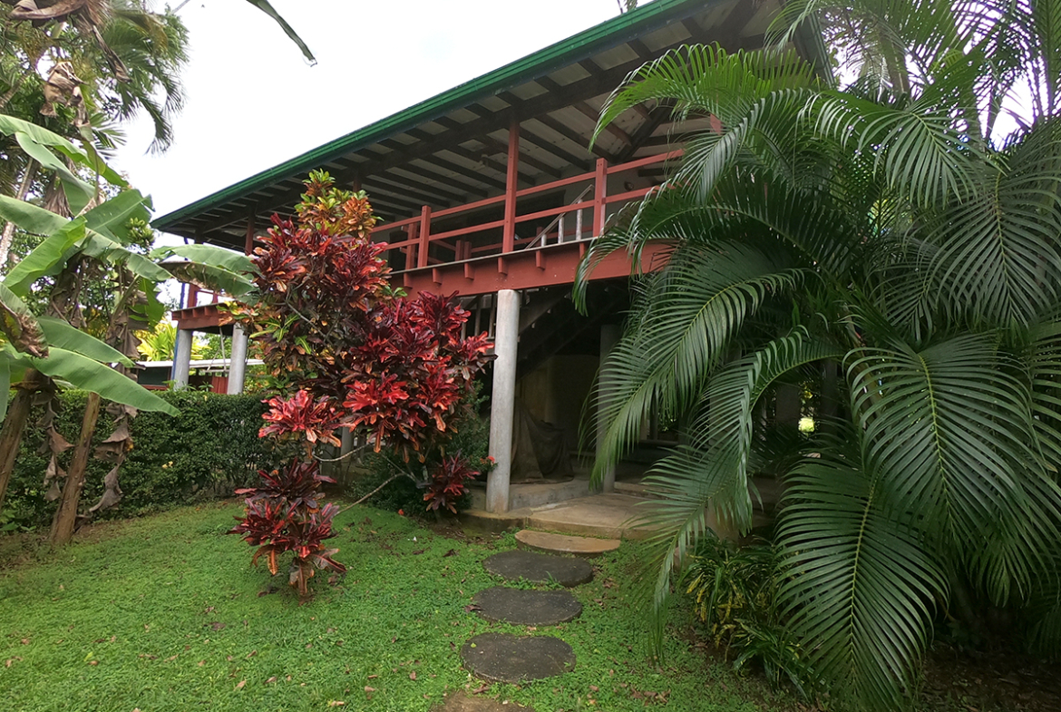 pilon-jungle-house-costa-rica