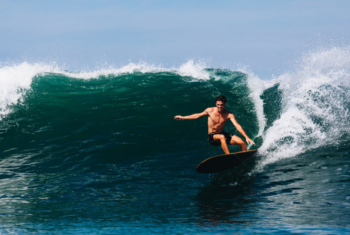 playa-la-saladita-surfing-mexico