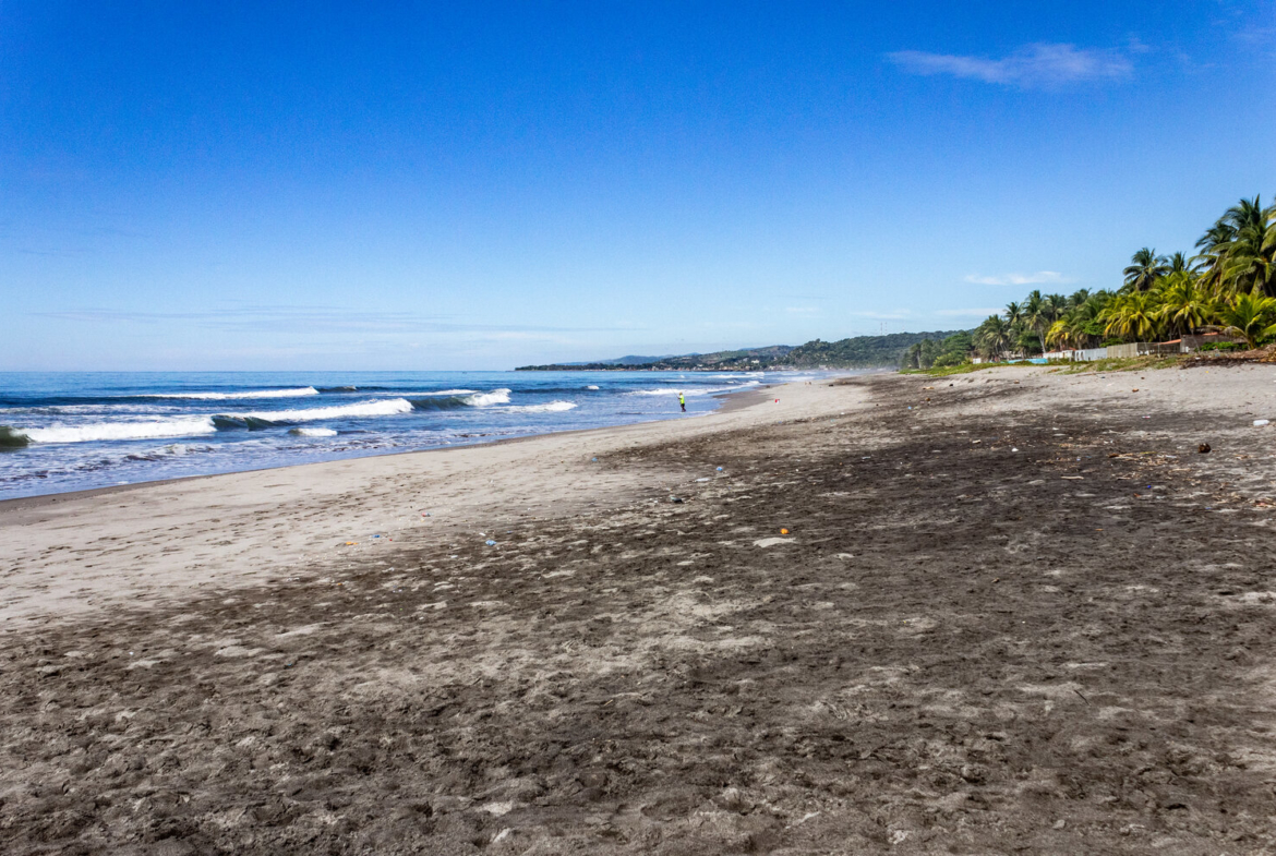 ocean-front-ranch-playa-san-diego-el-salvador