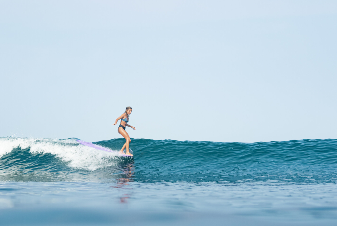 pavones-yoga-center-girl-surfing