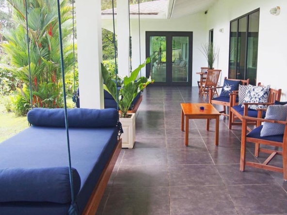 punta-banco-villa-pavones-costa-rica