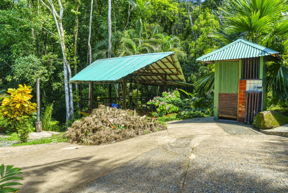 liquid-magic-surf-resort-uvita-costa-rica