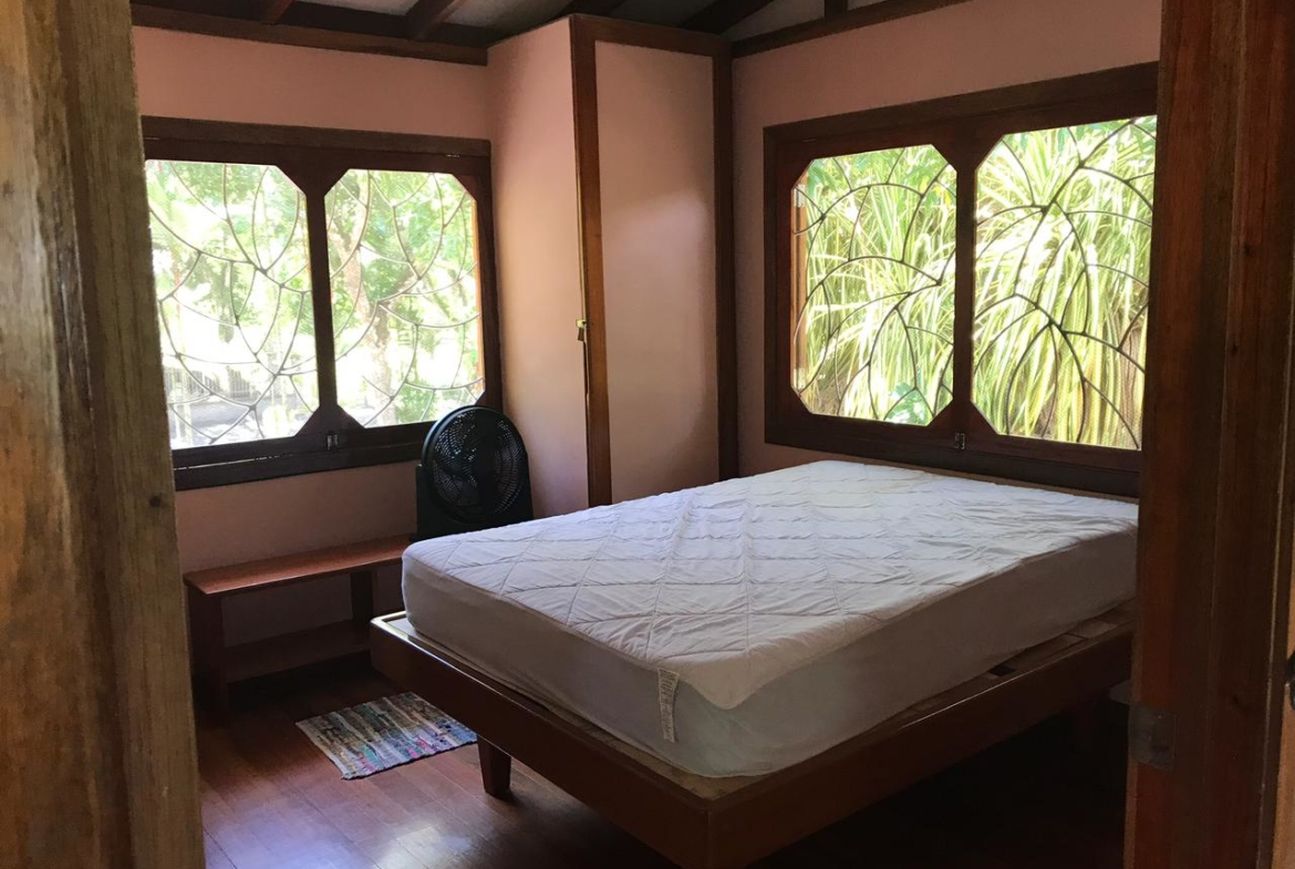 casa-amarillo-zancudo-beachfront-costa-rica-bedroom-2