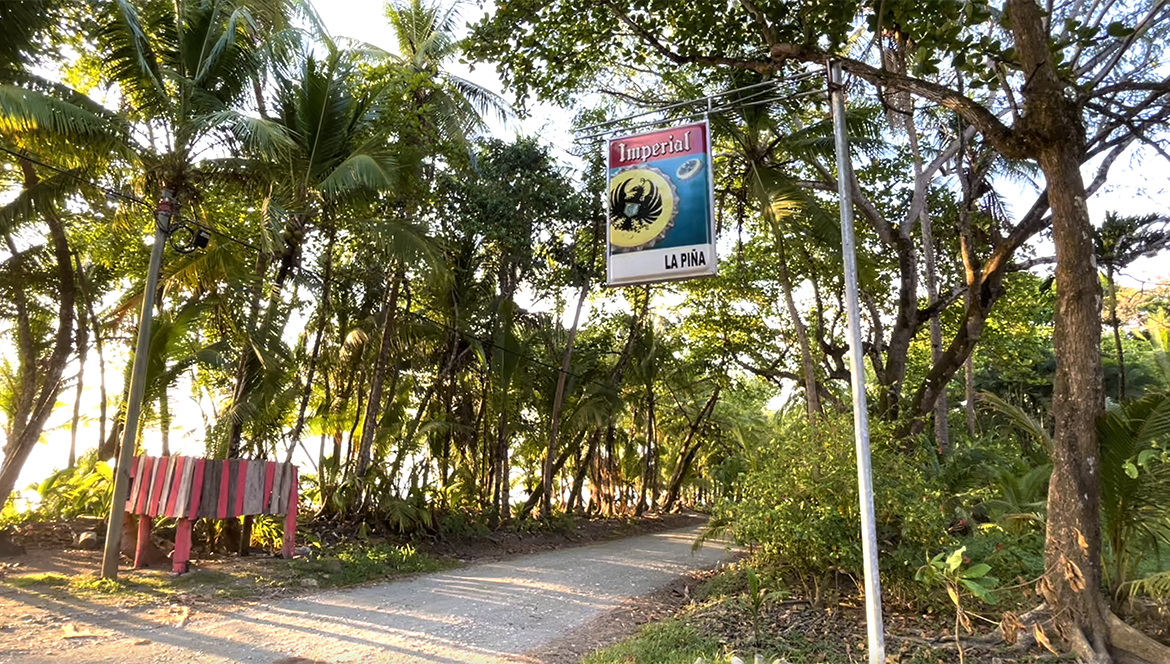 la-piña-italian-restaurant-pavones-punta-banco