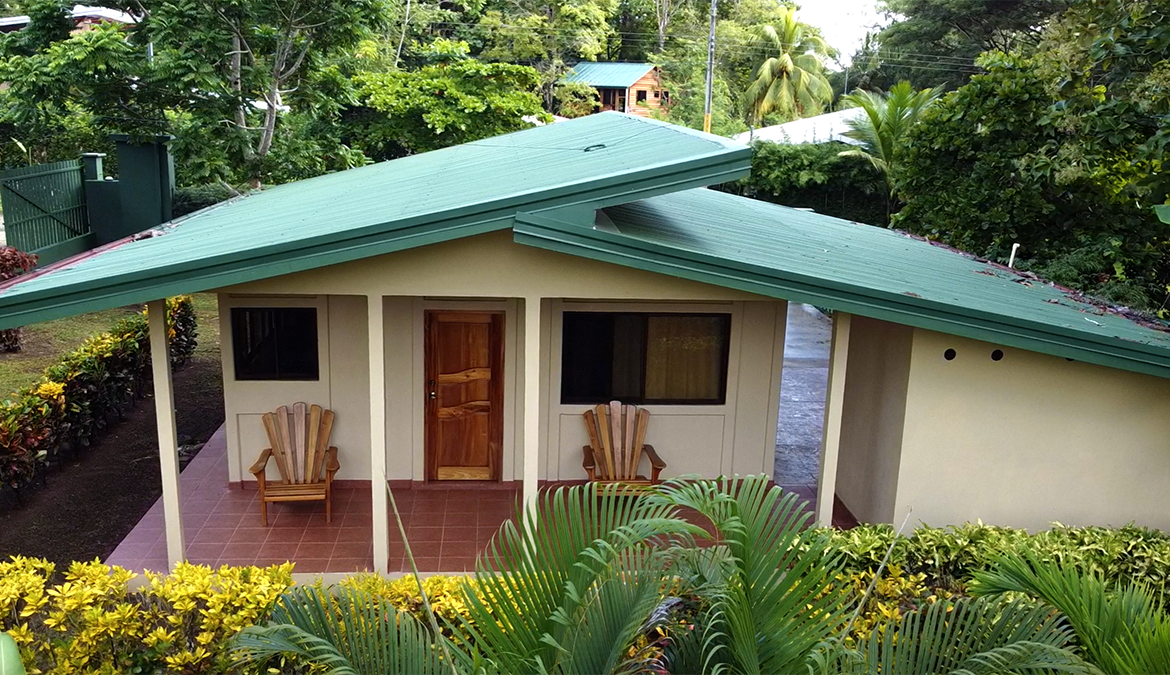 pavones-cabinas-for-sale-costa-rica