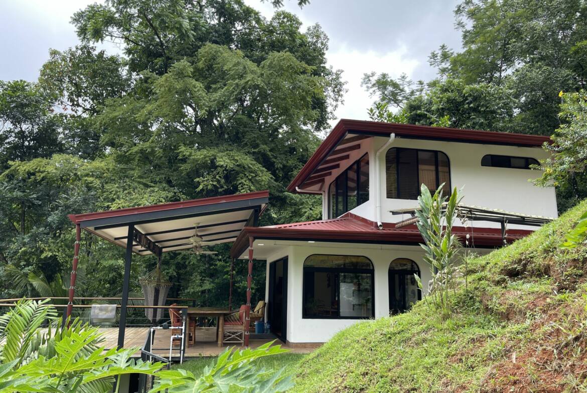 sunset-oceanview-home-&-guest-cabin-surrounded-by-rainforest