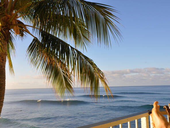 makaha-surfing-beach-condo