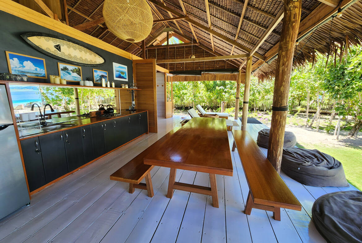 boutique-beach-bungalows-mentawai