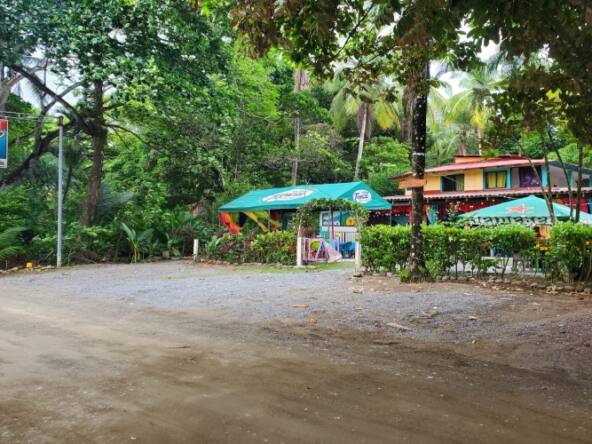 la-pina-waterfront-restaurant-for-sale-in-pavones-costa-rica