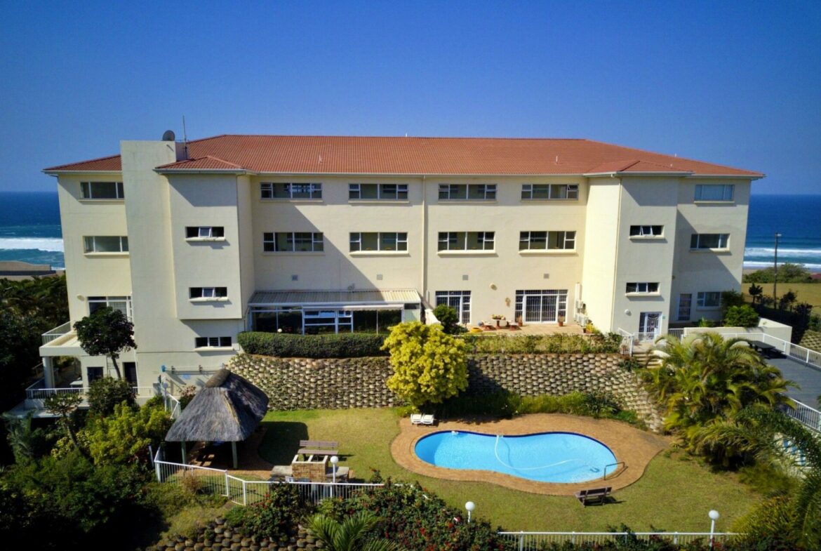 3-bedroom-apartment-in-amanzimtoti