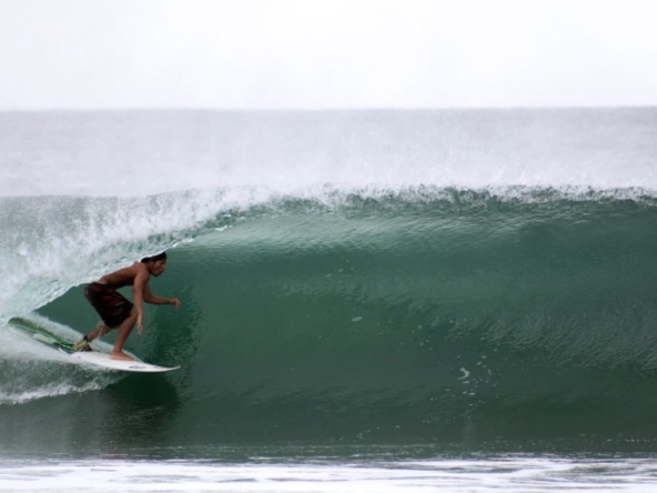 Ahijedero-Colima-Surfing-Mexico-Colima