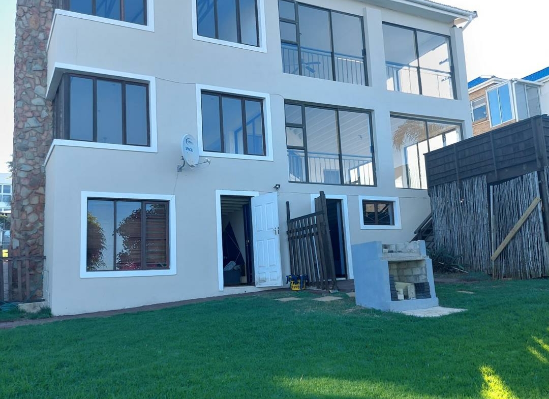 wavecrest-family-home-jeffreys-bay-1