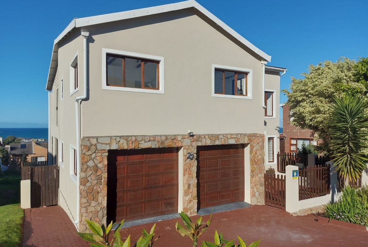 wavecrest-family-home-jeffreys-bay-1