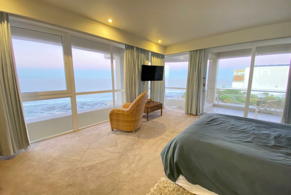 7-bedroom-surf-view-above-jeffreys-bay