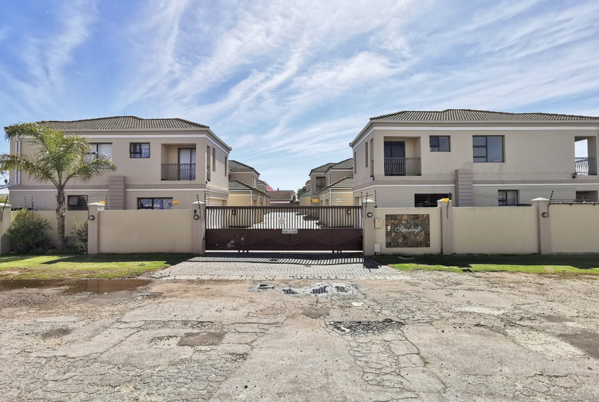 2-bedroom-villa-at-jeffreys-bay