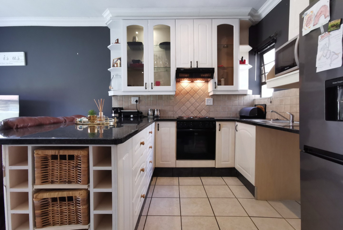 2-bedroom-villa-at-jeffreys-bay