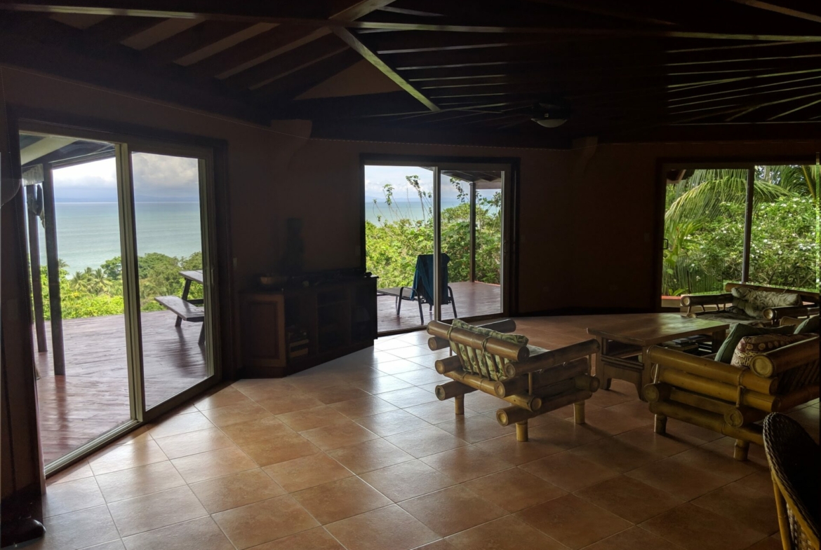 private-oceanview-villa-on-6-+-acres