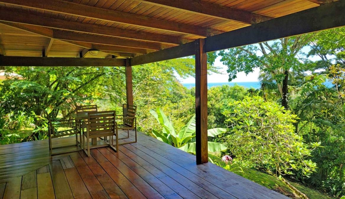 5-acre-luxury-surf-compound-in-pavones-costa-rica