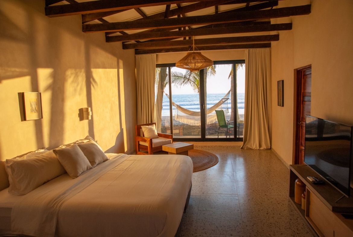 oceanfront-income-producing-villa-el-salvador