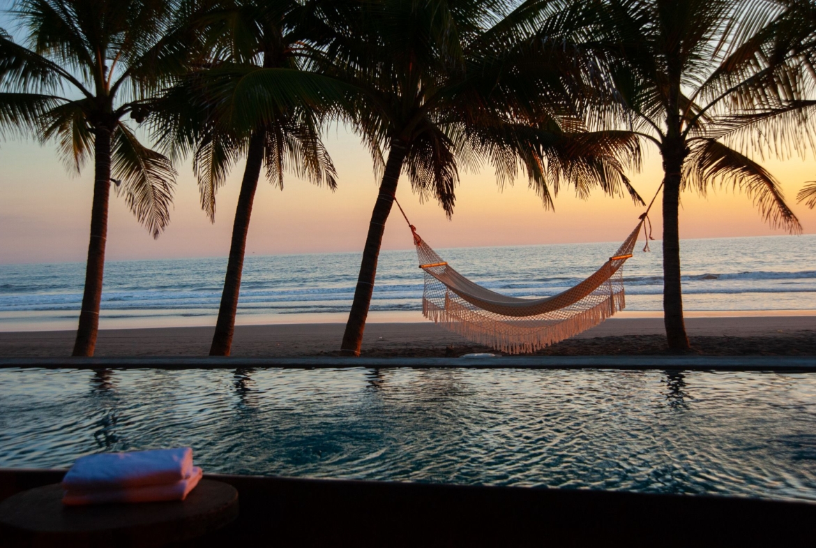 oceanfront-income-producing-villa-el-salvador