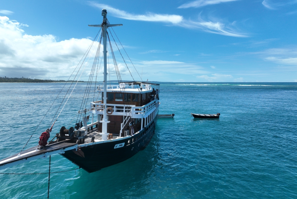 mentawai-islands-10%-ownership-share-prime-charter-boat