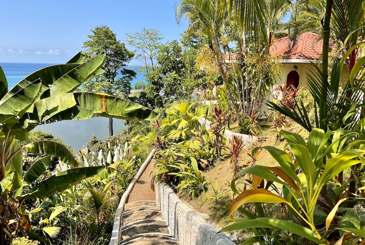 spectacular-ocean-view-resort-property