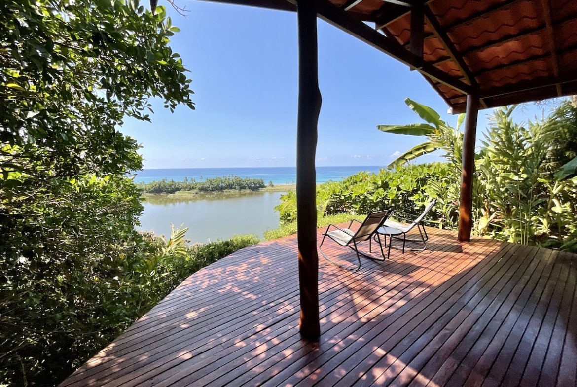 spectacular-ocean-view-resort-property