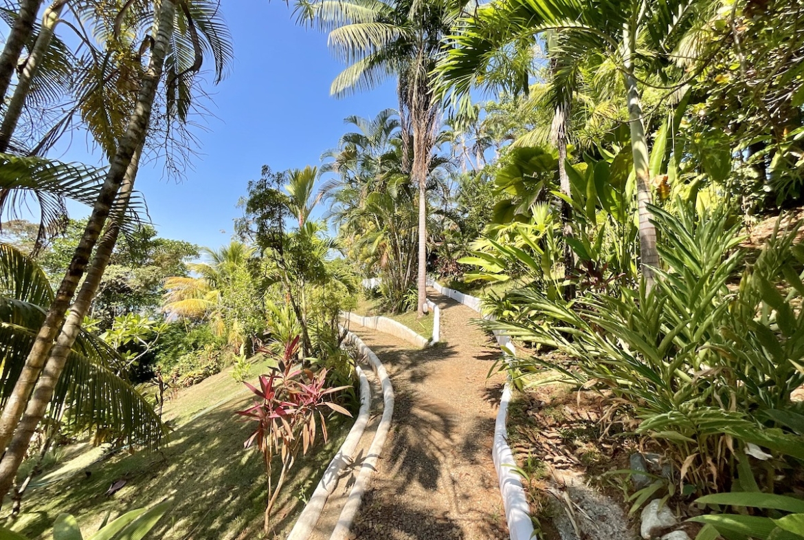 spectacular-ocean-view-resort-property