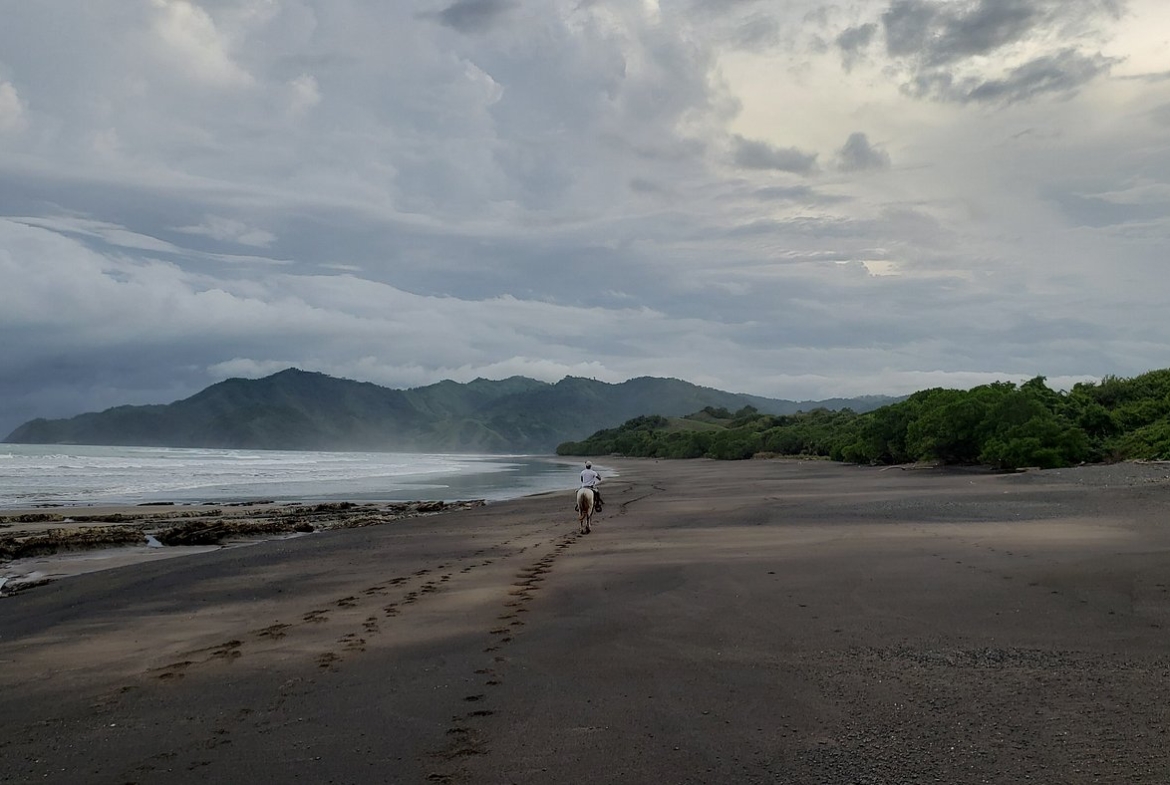 el-ranchito-surf-camp-school-for-sale