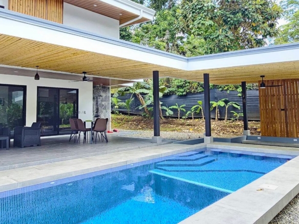 pavones-point-luxury-surf-villa